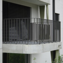 Staketengeländer mit runder Ecke, Winikon Staketengeländer mit runder Ecke, Winikon