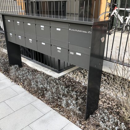 Briefkastenanlage, WüB Wiedenhub Briefkastenanlage, WüB Wiedenhub